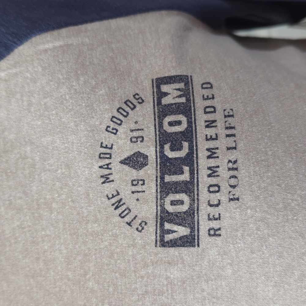 Volcom Raglan Henley Tee XL/14Y - Picture 3 of 13